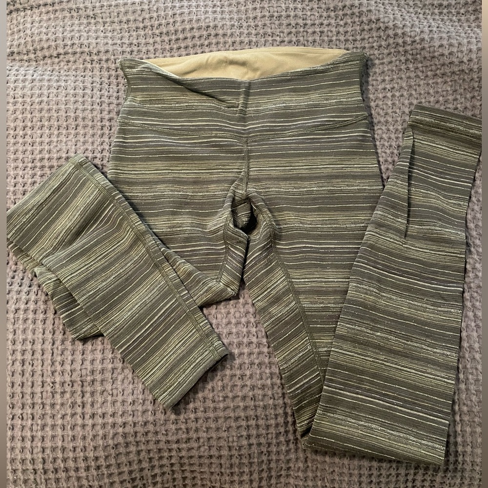 Lululemon Green Stripe Full Length Leggings 6